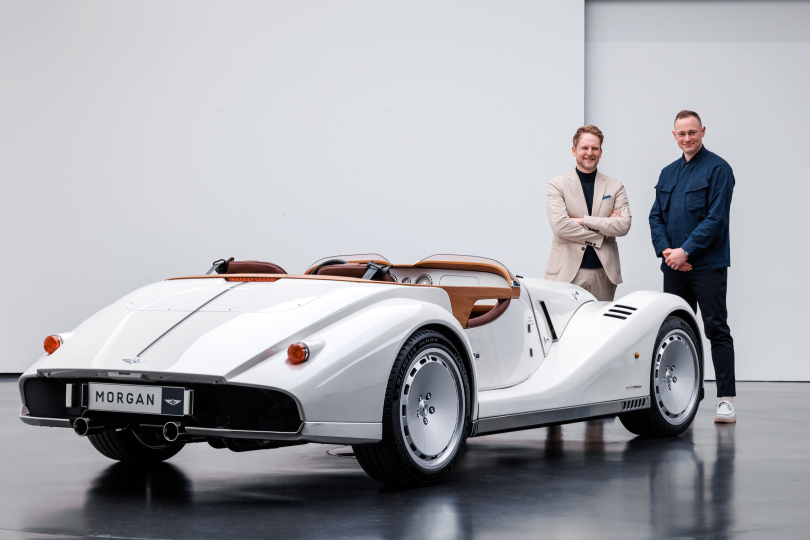 SMALL_Felix-Kilbertus-Pininfarina-Chief-Creative-Officer-left-Jonathan-Wells-Morgan-Chief-Design-Officer-right-scaled